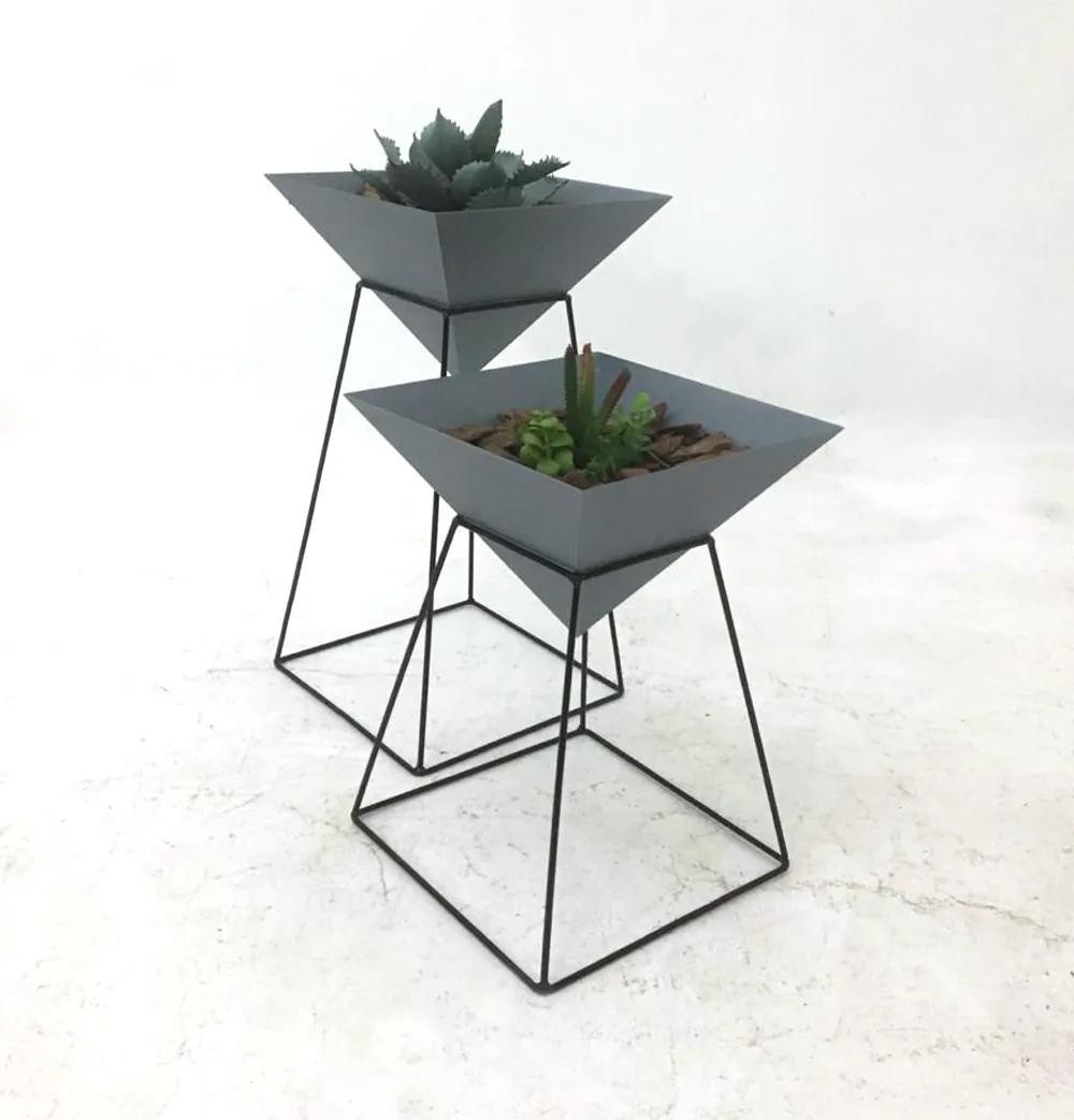 Cachepot Gizé Baixo