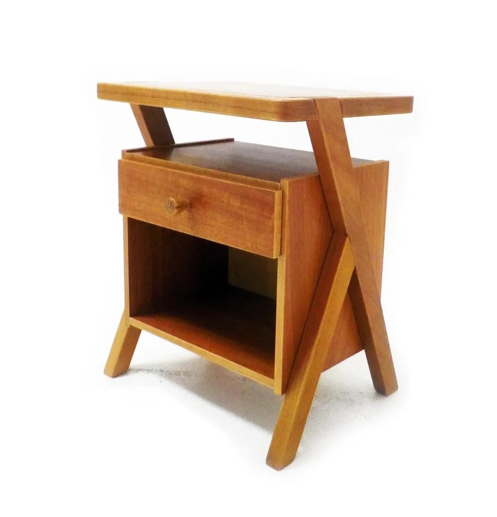 Mesa de Cabeceira Nicho Flash -  Natural -  medidas: 45 cm x 35 cm 56 cm de altura