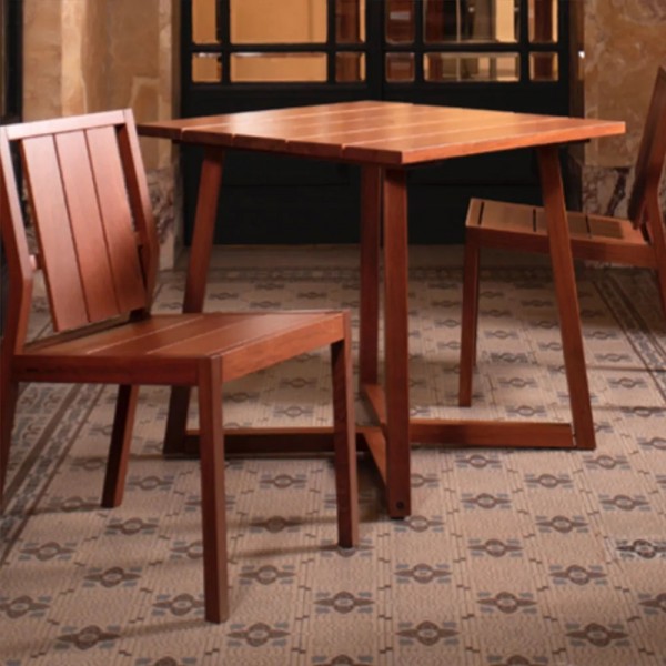 Cadeira Lanati - madeira maciça Jatobá