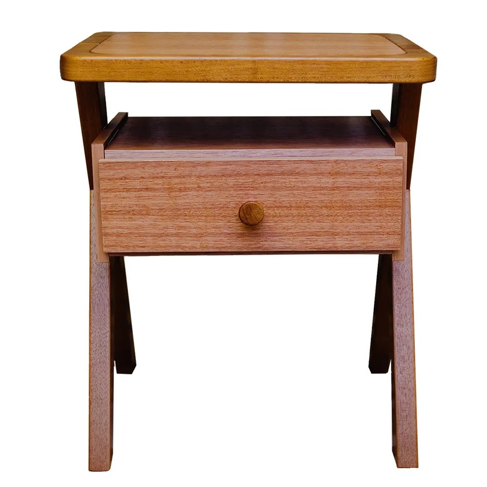 Mesa de Cabeceira Flash Gaveta -  Natural - Medidas: 45 cm x 35 cm x 56 cm de altura